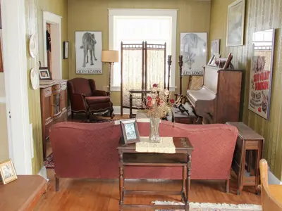 Crossland General Store