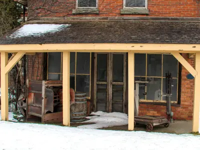 Crossland General Store