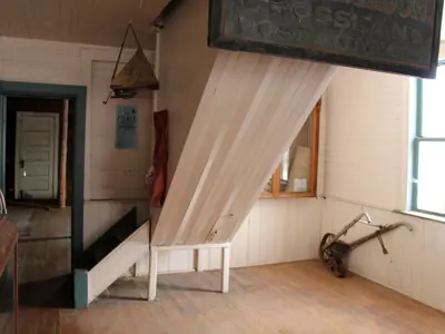 Crossland General Store